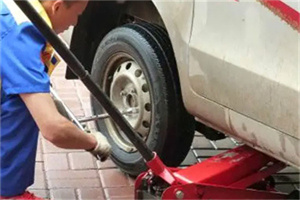 博爱附近拖车24小时服务热线电话